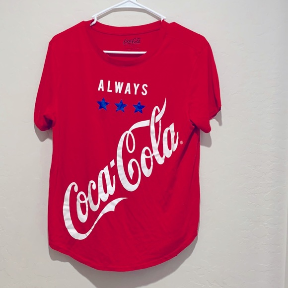 Coco Cola Top 🔴 - Picture 1 of 3